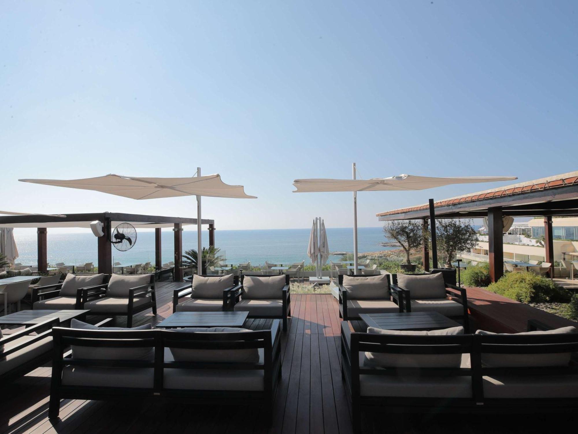 Moevenpick Hotel Beirut Ngoại thất bức ảnh