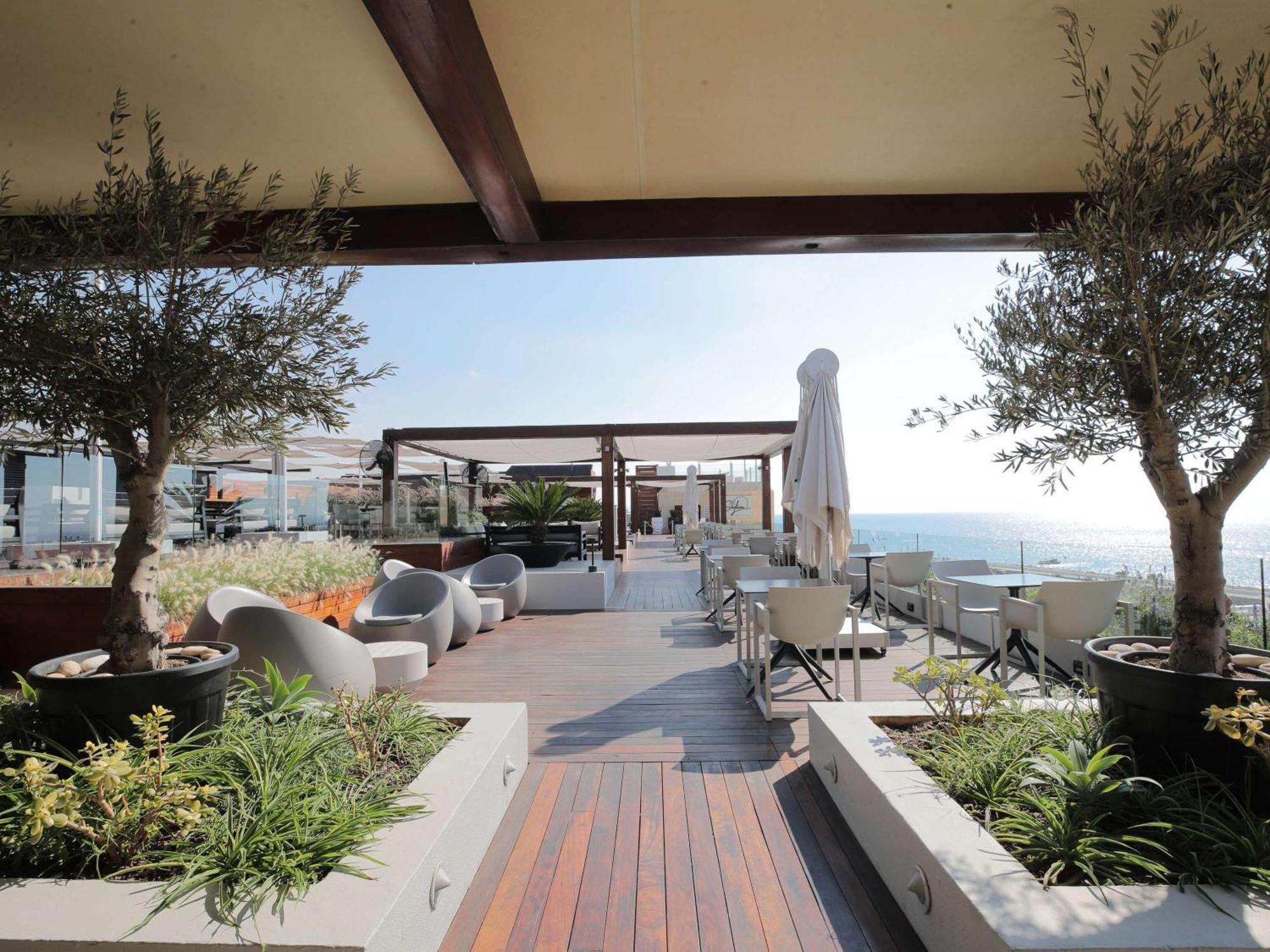Moevenpick Hotel Beirut Ngoại thất bức ảnh