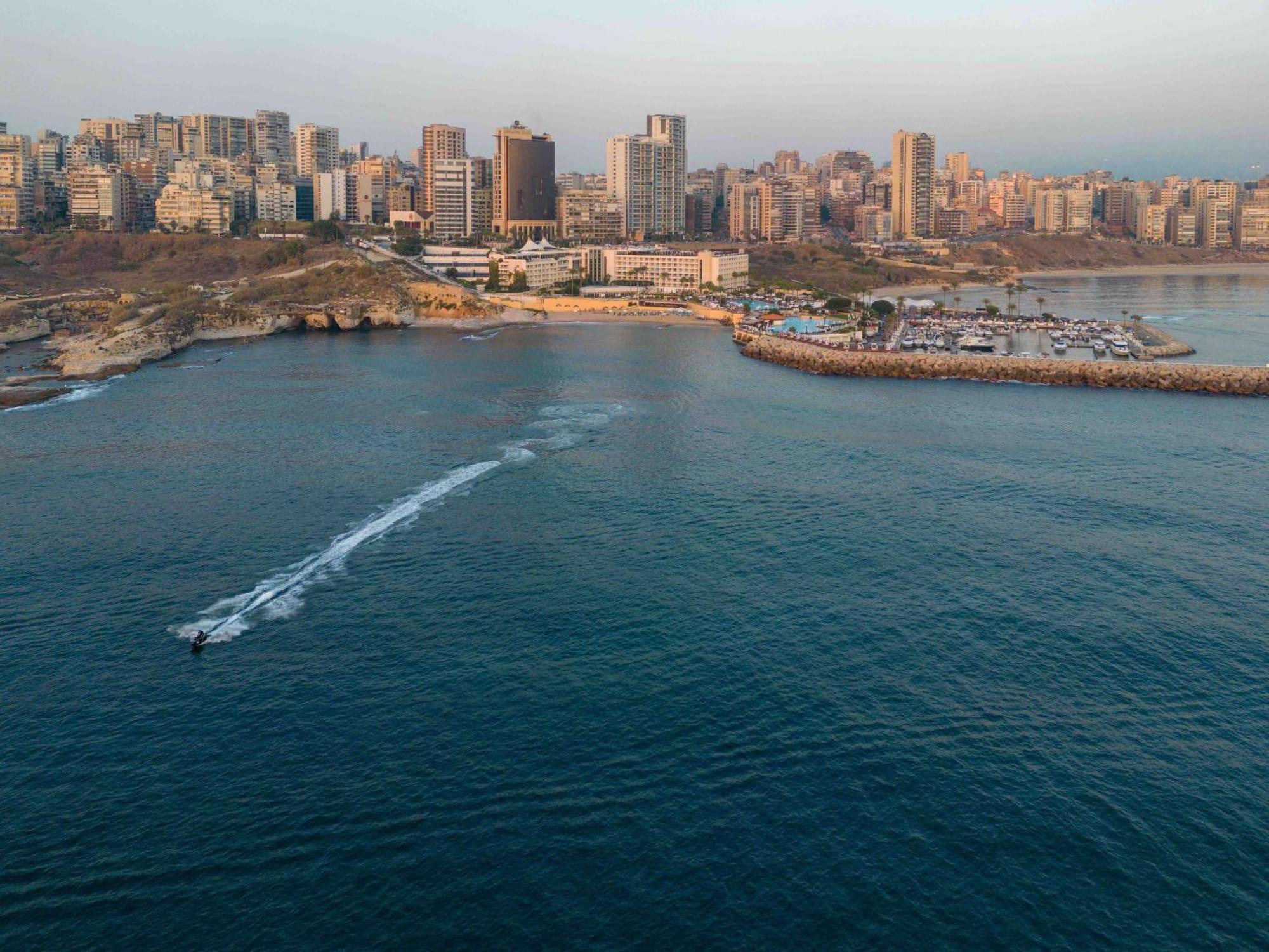 Moevenpick Hotel Beirut Ngoại thất bức ảnh